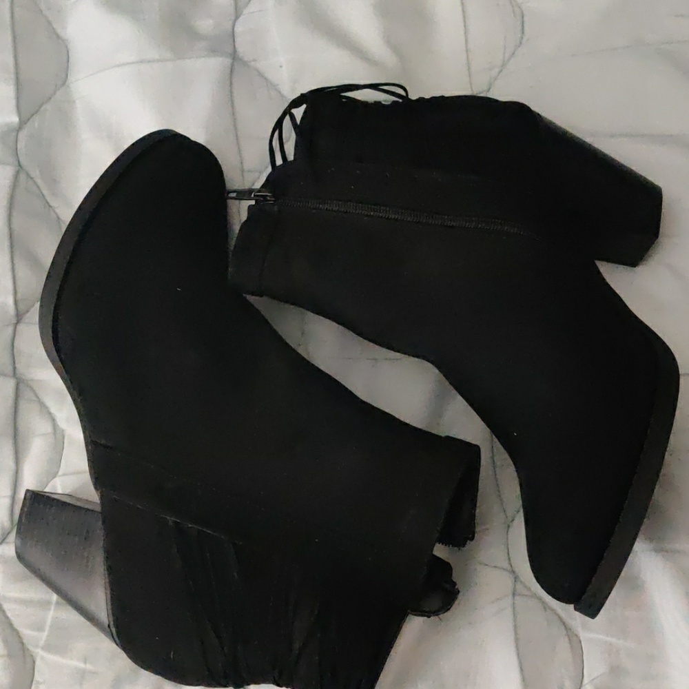 BRAND NEW BOOTIES!